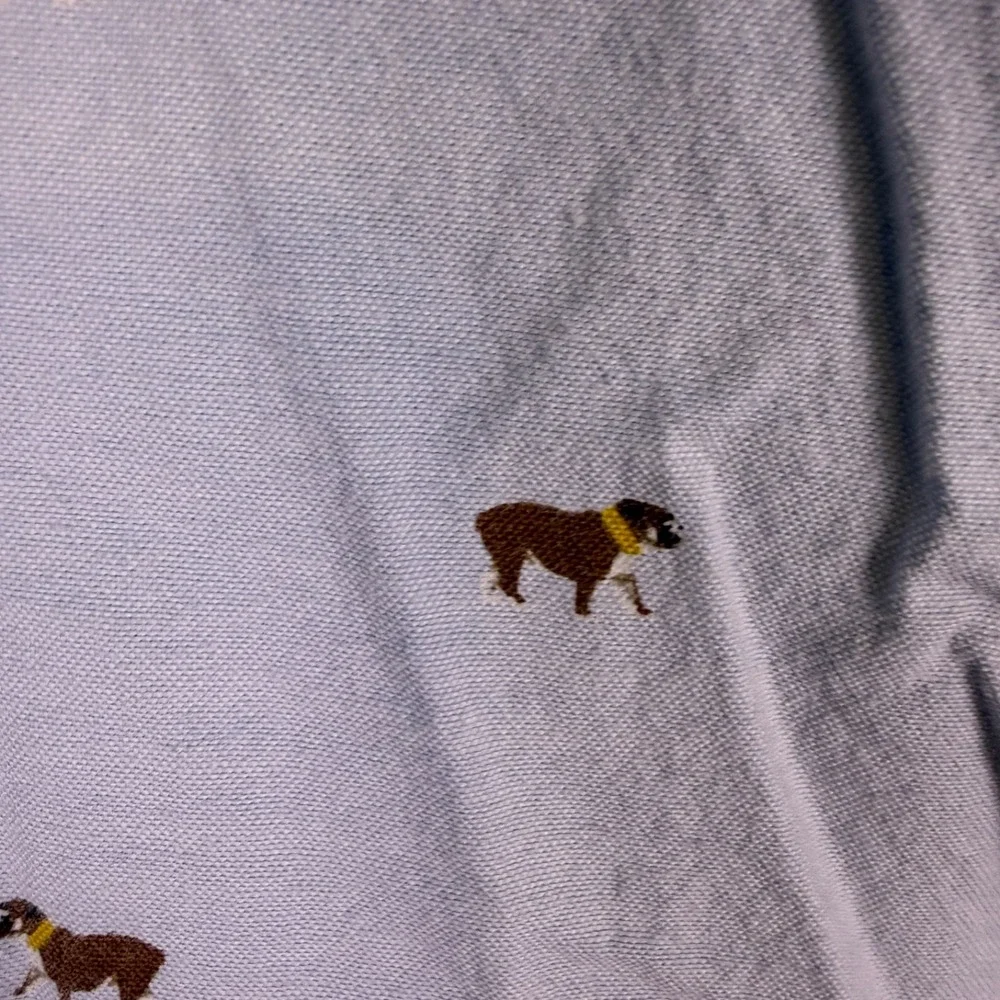 Club Room Mens XL Blue‎ Dogs Pattern Shirt Read!